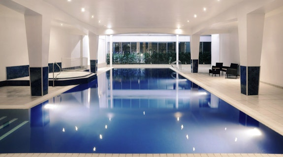 Cardiff Holland House Hotel & Spa By Sunday Pool