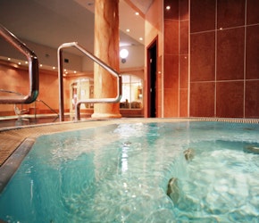 Crabwall Manor Hotel & Spa, Chester Hot Tub