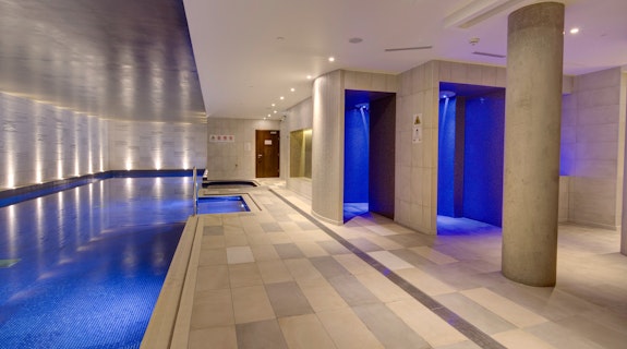 Rise Spa and Wellbeing at Hilton Bournemouth Poolside Showers